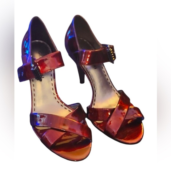 Gianni Bini ZOLIE Red Patent Upper Silver Heels Ankle Buckle size 7 - Picture 1 of 15